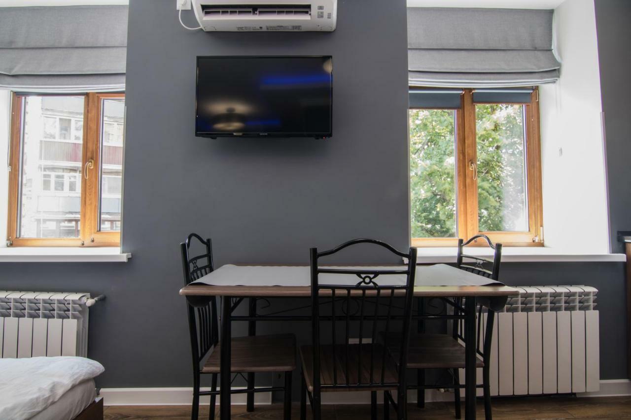 Lux Apartment Near Arena City Kyiv Exterior foto