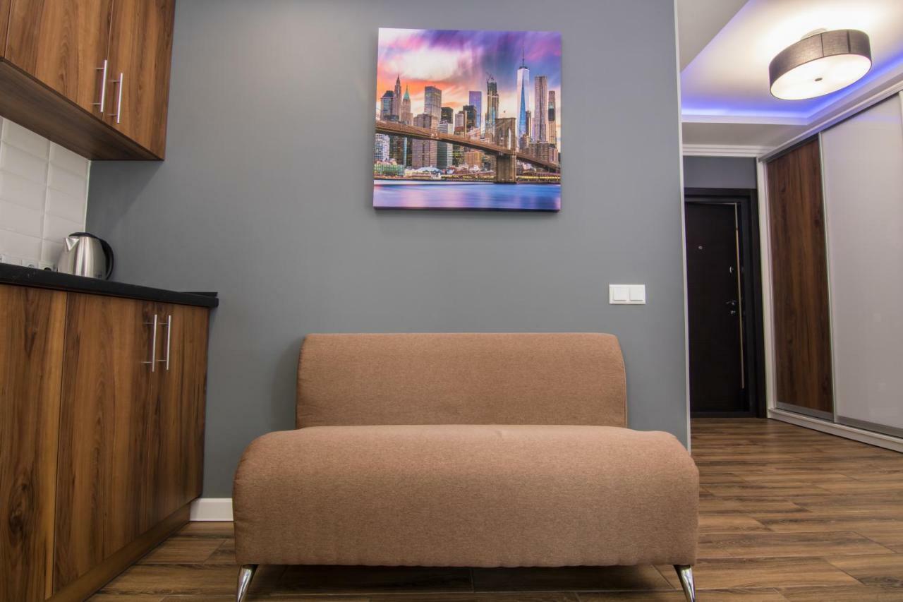 Lux Apartment Near Arena City Kyiv Exterior foto